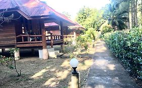 Namtok Bungalows
